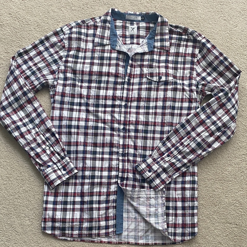 Marc Ecko cut & sew cotton, long sleeve button down plaid men’s shirt in size XL